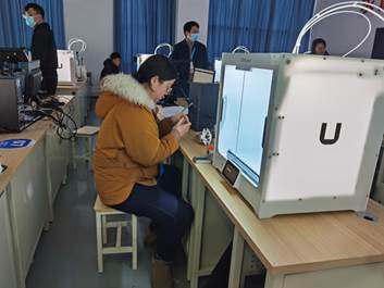 说明: F:\学校信息上报\2022-2023学年下期信息统计\机械专业部\2023.02.25校校企强强联手，搭建学生升学就业新渠道\QQ图片20230222100557.jpg